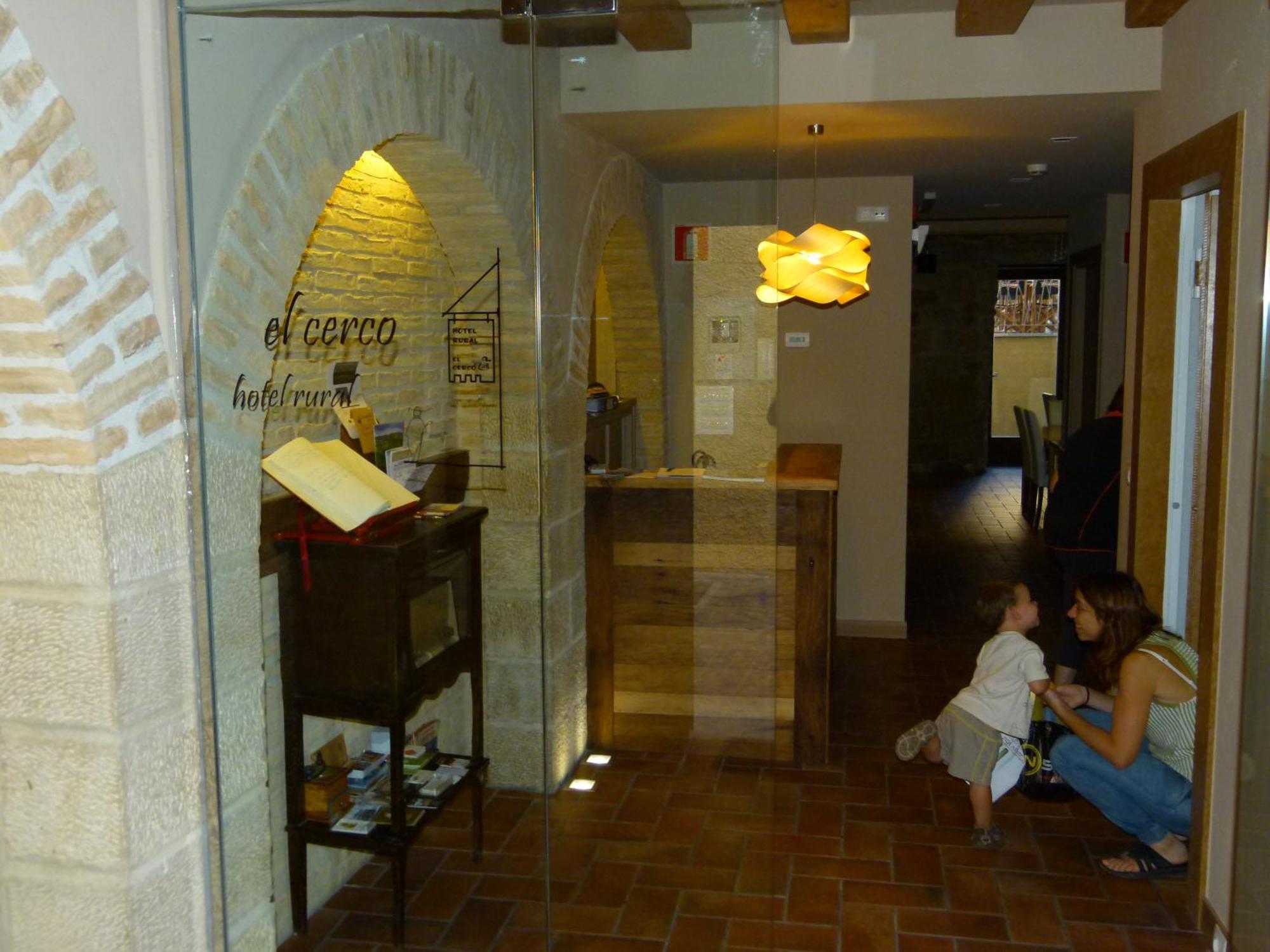 Hotel El Cerco Puente La Reina Luaran gambar