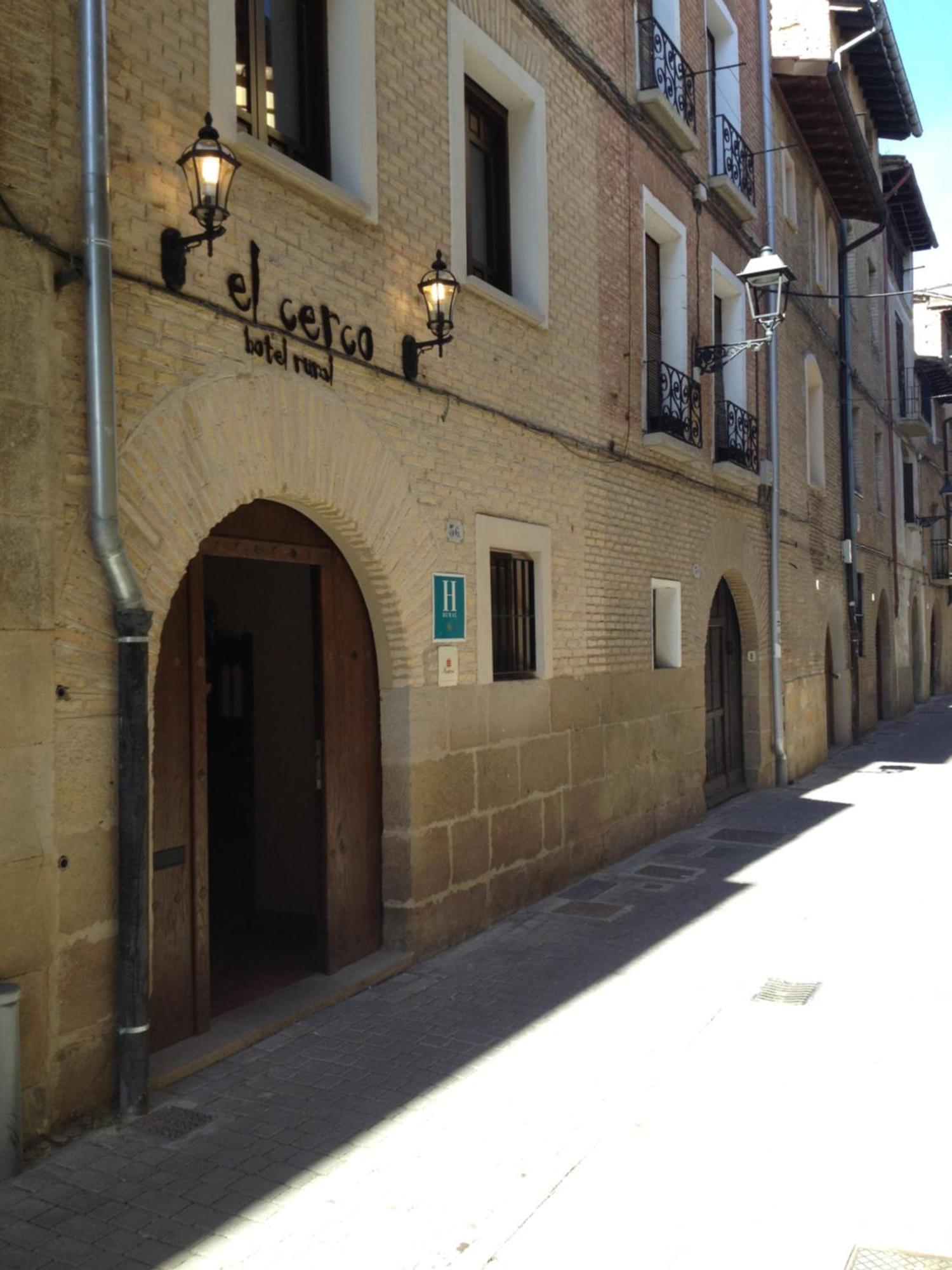 Hotel El Cerco Puente La Reina Luaran gambar