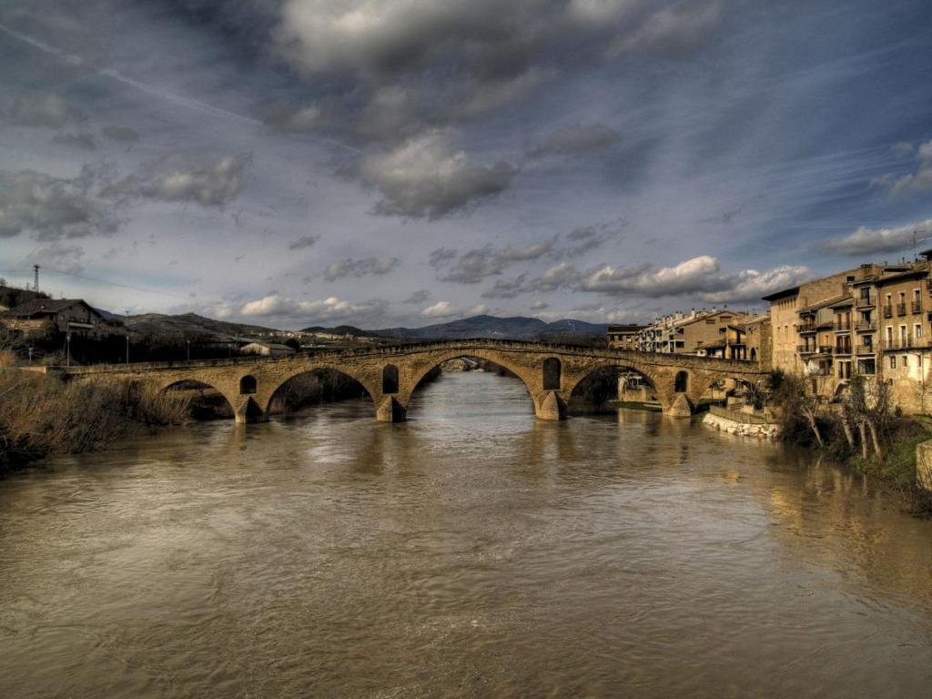 Hotel El Cerco Puente La Reina Luaran gambar